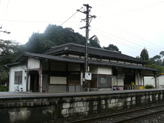 採銅所駅(3)