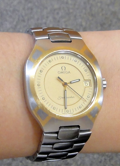 腕時計好きの趣味ブログ 今日はオメガシーマスターポラリス カレンダー付のクオーツ